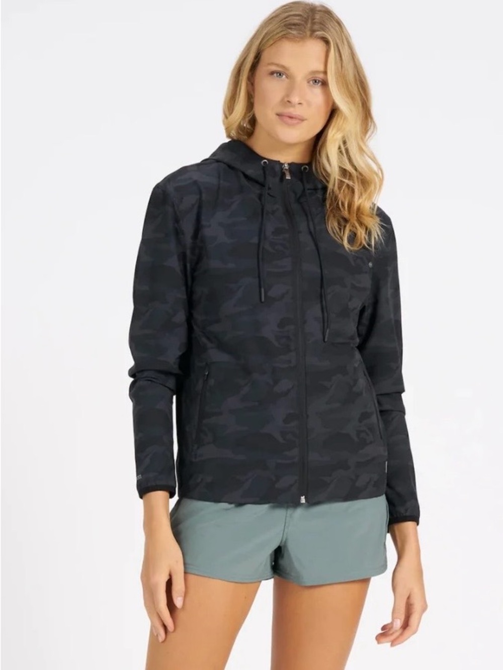 Vouri Women's Outdoor Trainer Shell Jacket in Black Camo Hooded Size S Coat